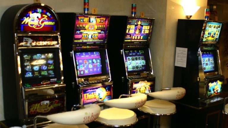 „Păcănelele” vor fi eliminate din toate orașele din țară