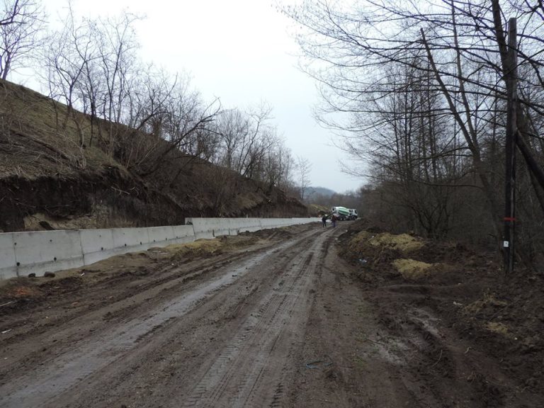 Au fost reluate lucrările la cel mai important proiect al comunei Axente Sever