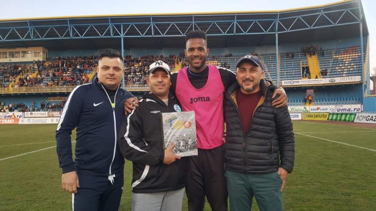 FOTO – Concurs inedit în pauza meciului Gaz Metan – Dinamo