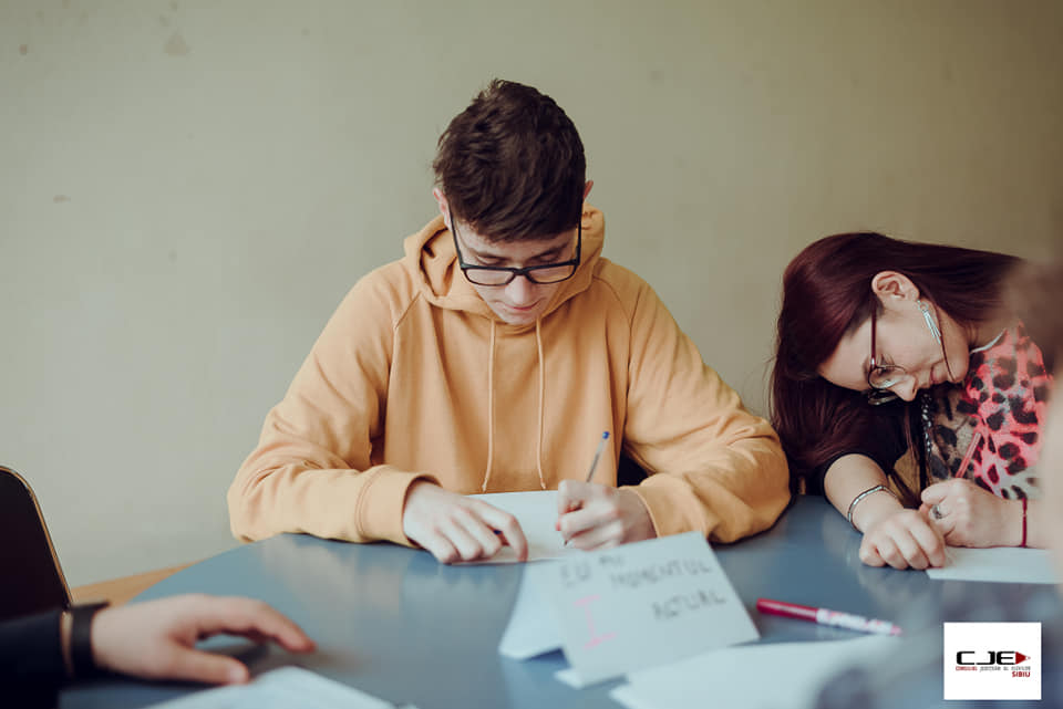 Provocare CJE: Super Școala în concepția elevilor