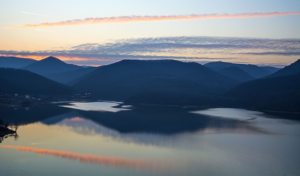 Călător prin România cu Alexandra Cristian. Lacul Cinciș și povestea satelor scufundate