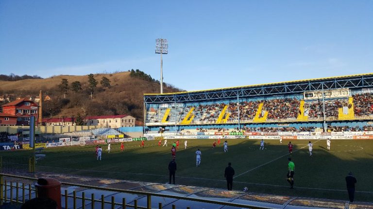 Meci greu în ultima etapă a turului: Dinamo – Gaz Metan Mediaș