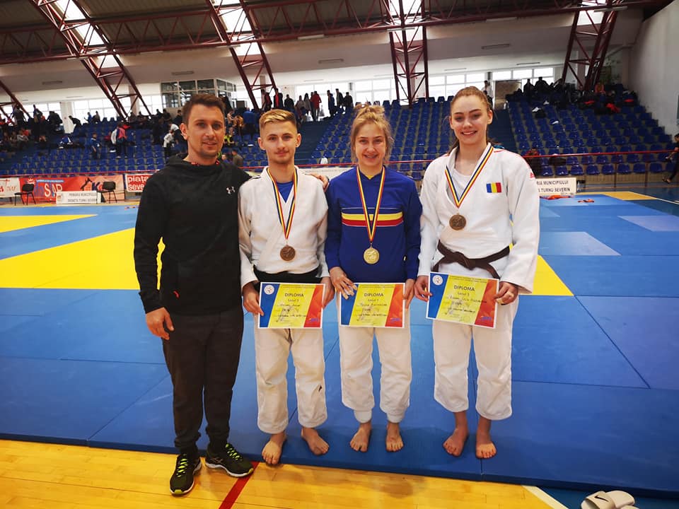3 judoka de la Șoimii au urcat pe podium la naționale