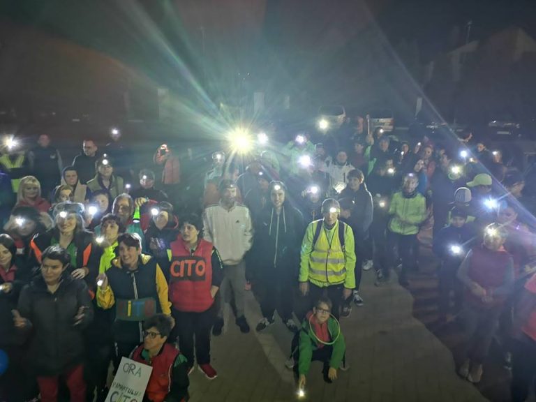 FOTO – Mediașul a stins luminile de Ora Pământului