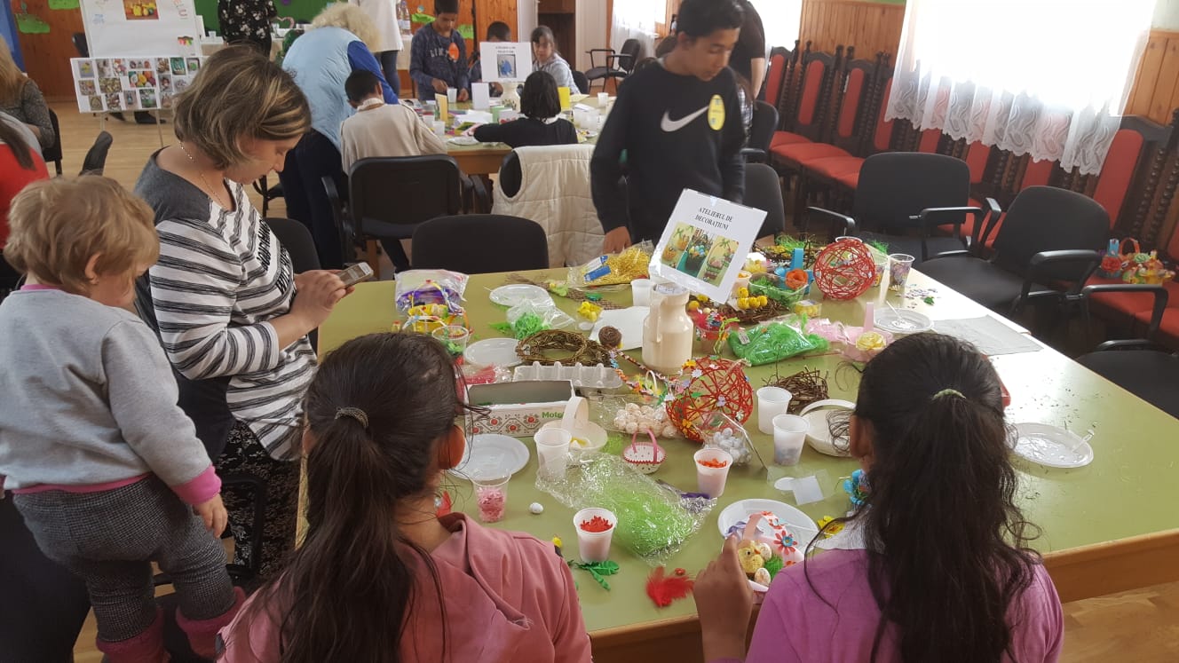 Copiii CȘEI Tursu Roșu, parte dintr-un eveniment creativ dedicat venirii Paștelui
