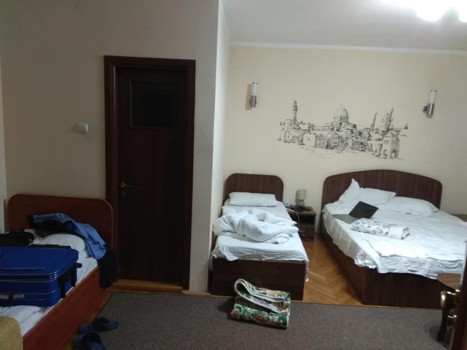 Poliţiştii detașați la Sibiu pentru  Summitul UE, nemulţumiţi din cauza preţului exagerat de cazare