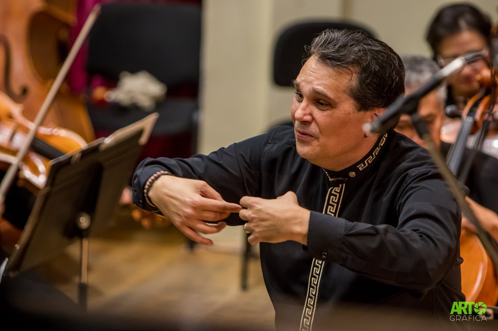 Filarmonica de Stat din Sibiu oferă chiar de Ziua Europei concertul „Muzica Europei”, deschis publicului meloman