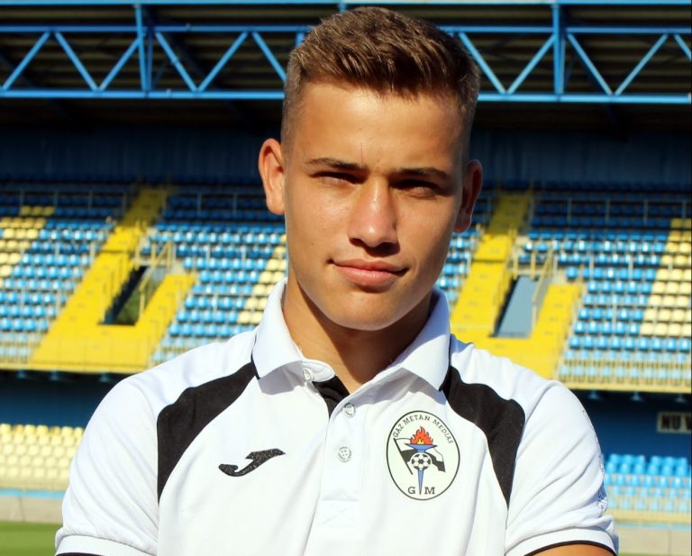 Darius Olaru a semnat cu FCSB