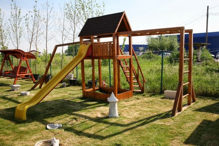 Un nou loc de joacă în Mediaș