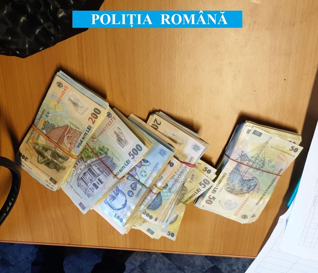 Jaf la Șeica Mare: O femeie a furat 67.000 lei dintr-o locuință