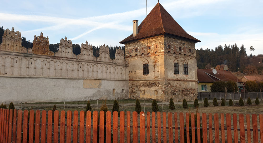 Călător prin România cu Alexandra Cristian. Castelul Lazăr din comuna Lăzarea