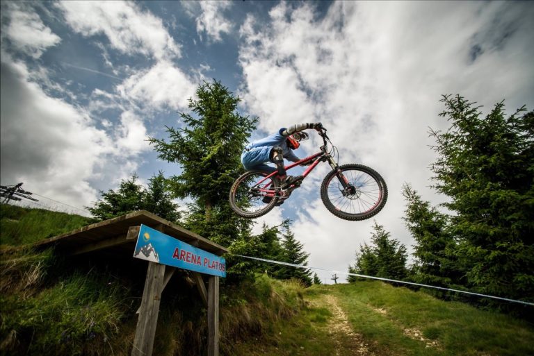 Spectacol pe două roți la Arena Platoș Day and Night