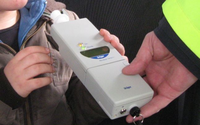 Şoferi băuţi sau fără permise, traşi pe dreapta de poliţiştii sibieni