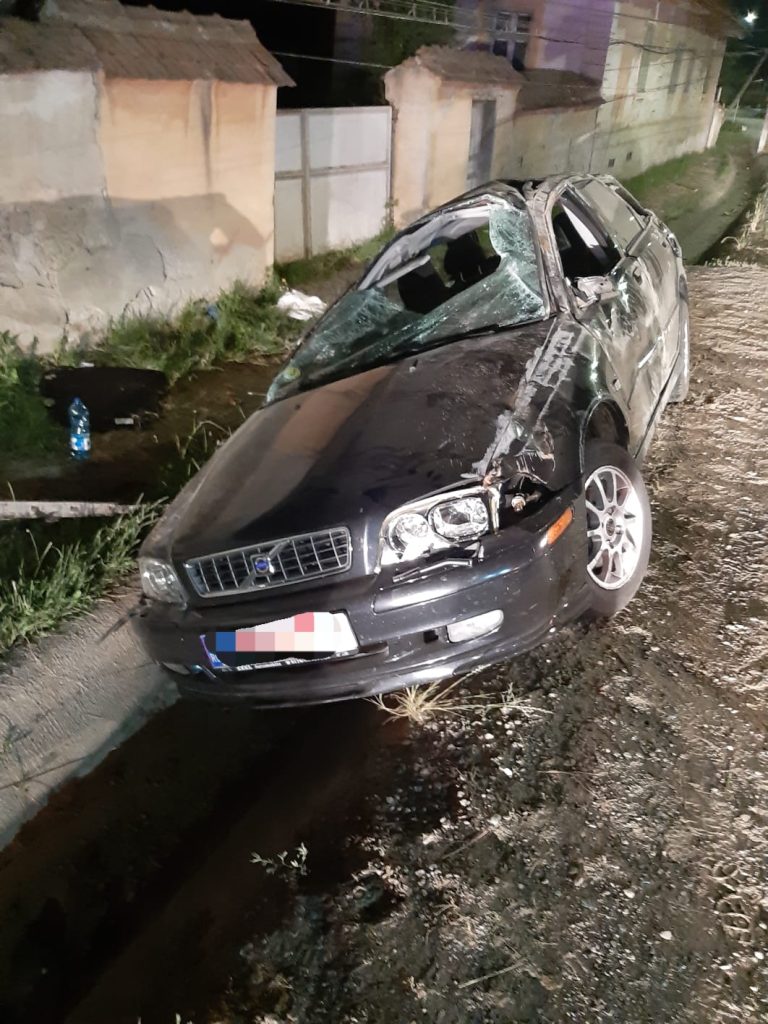 FOTO – Tânără de 18 ani, decedată într-un grav accident rutier