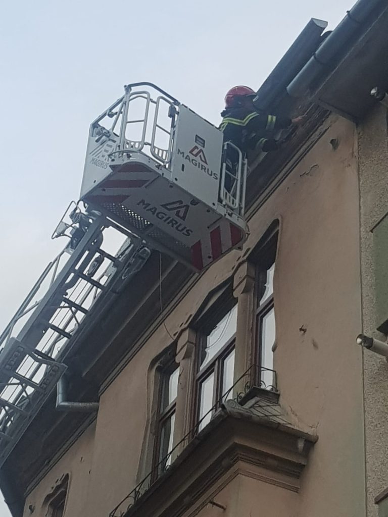 FOTO – Pericol pentru sibieni. Pompierii au intervenit de urgență