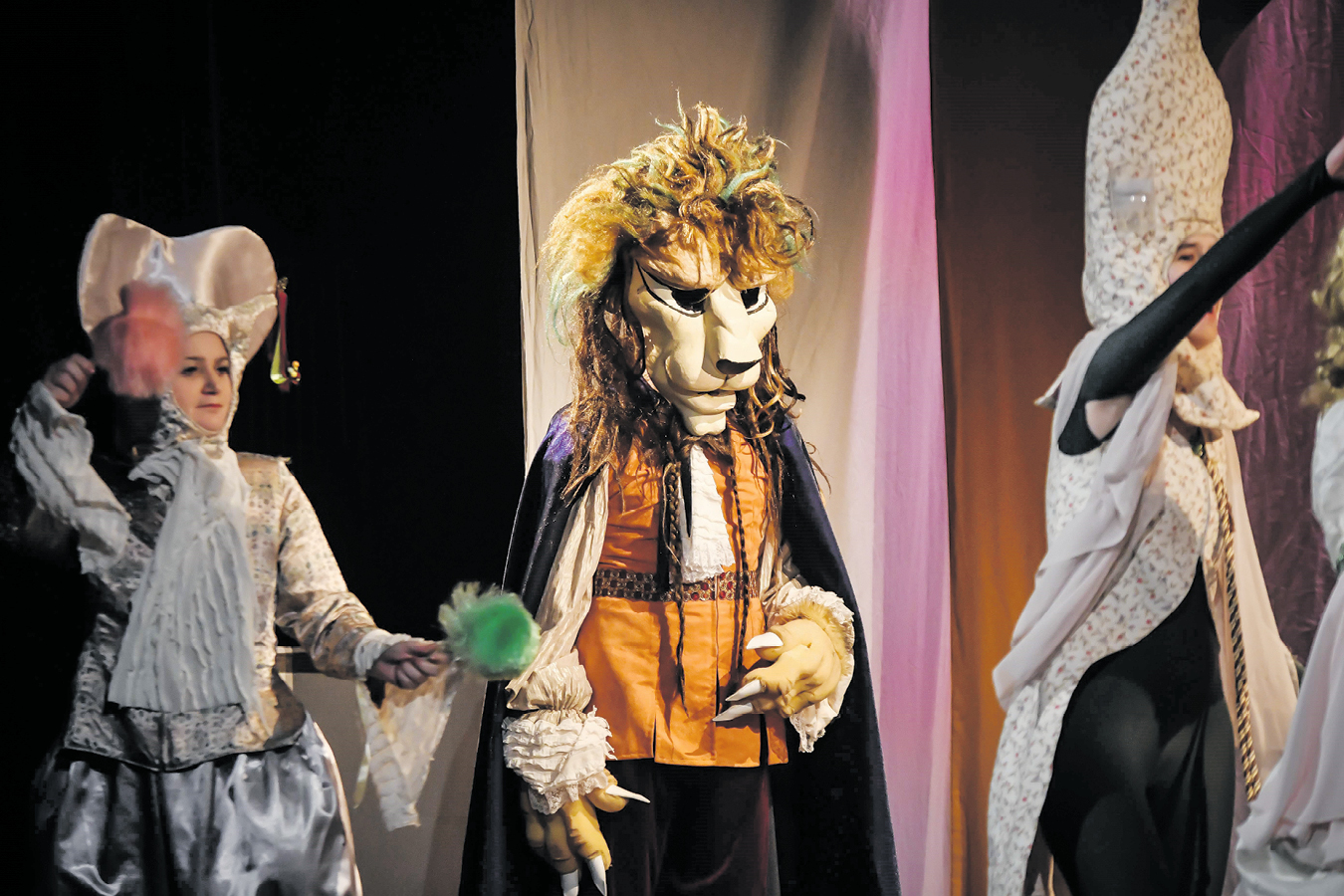 „Frumoasa și Bestia” se întâlnesc pentru ultima dată în acest an, la Teatrul Gong!