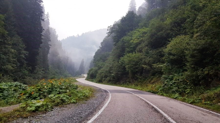 Călător prin România cu Alexandra Cristian. Transalpina, cea mai înaltă șosea din România