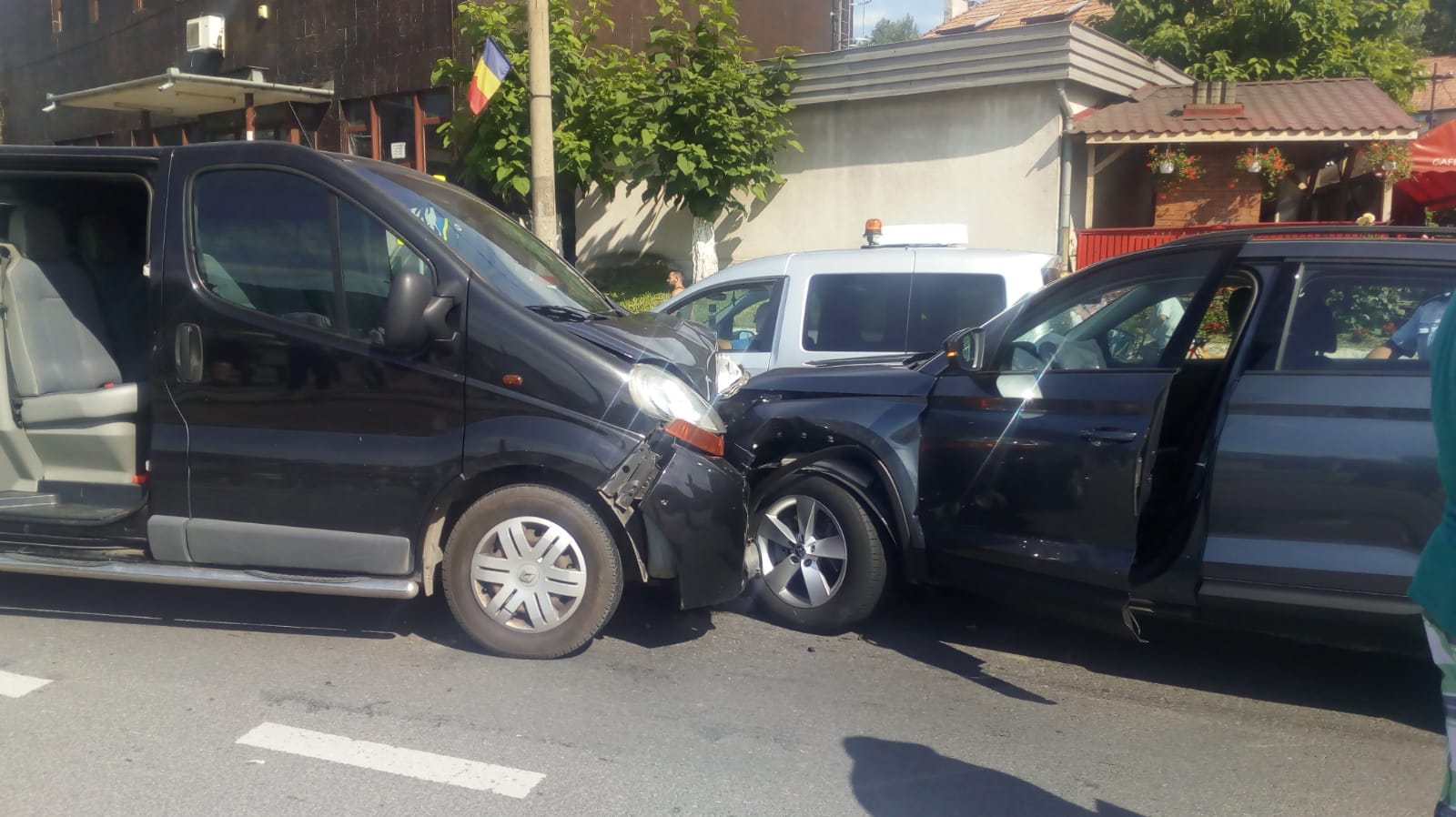Un cetățean străin a provocat un accident la Copșa Mică. O persoană a ajuns la spital