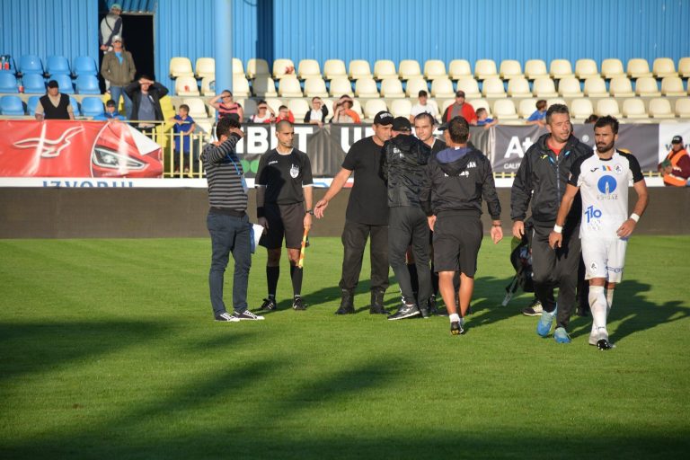 Antrenorul Gazului Metan, suspendat pentru următoarele două etape