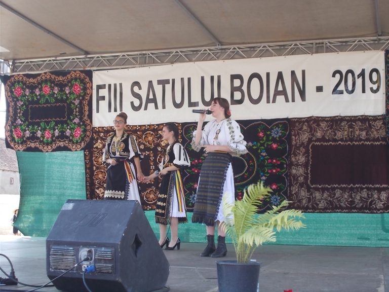 FOTO – Localnicii din Boian au petrecut la a 10-a Sărbătoare a Fiilor Satului