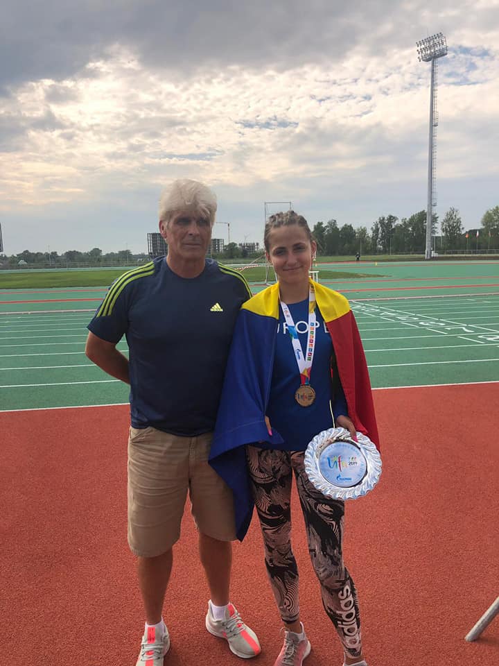 FOTO – Medalie de aur pentru Mediaș la Jocurile Internaționale ale Copiilor