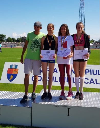 Miriam Pascu a devenit vicecampioană națională la atletism