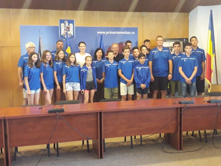 15 sportivi din Mediaș la Jocurile Internaționale ale Copiilor