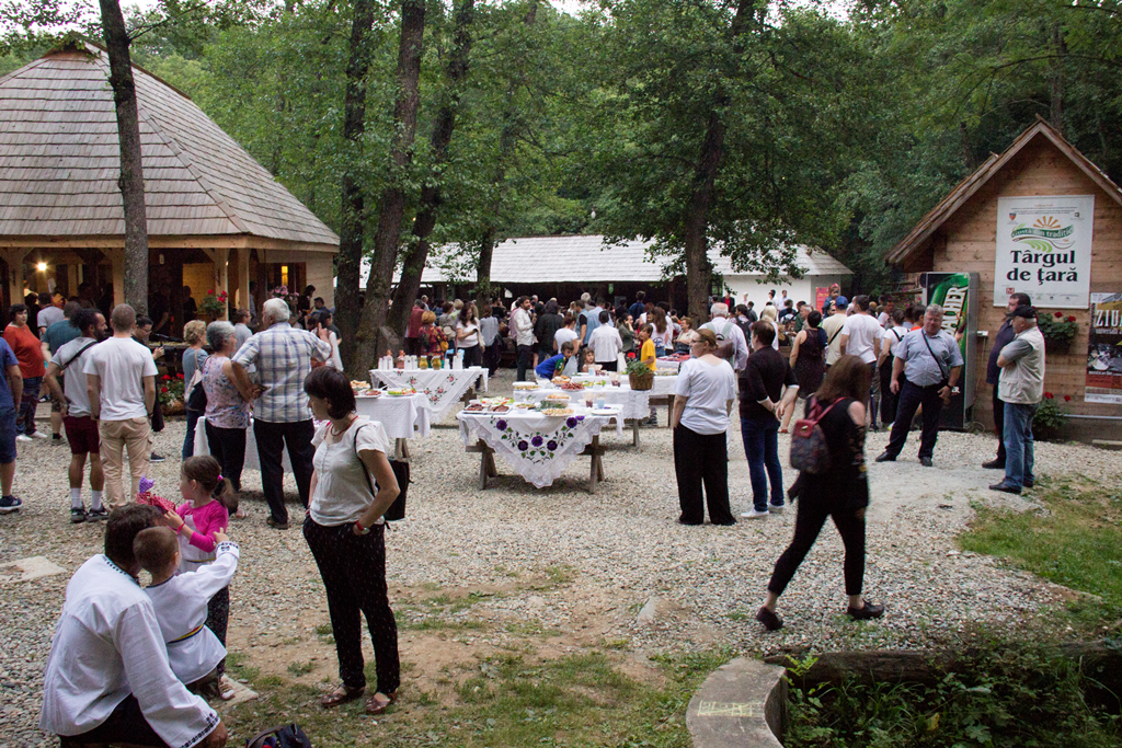 Legendele Chinei și „Cultura gastronomică de pe Drumul Mătăsii pe drumul Transhumanței” din Muzeul ASTRA au adus peste 10.000 de vizitatori