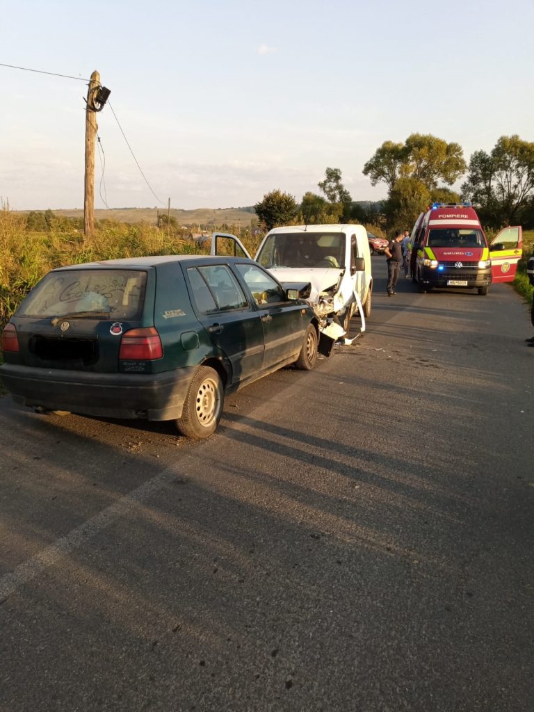 FOTO – Două persoane rănite la Coveș. Printre ele, o fetiță de cinci ani