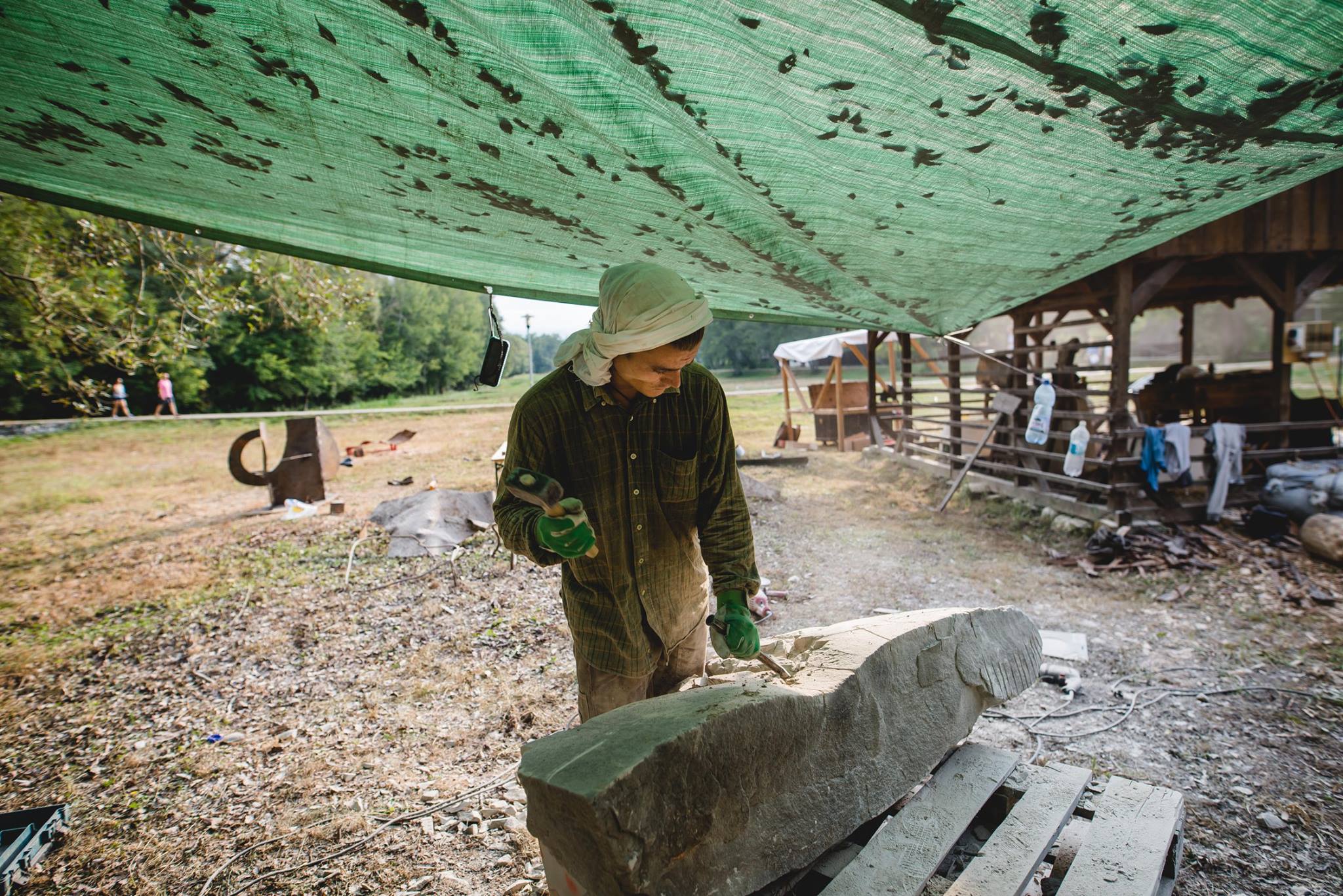 Calfele călătoare participă la Simpozionul European de Sculptură din Muzeul ASTRA
