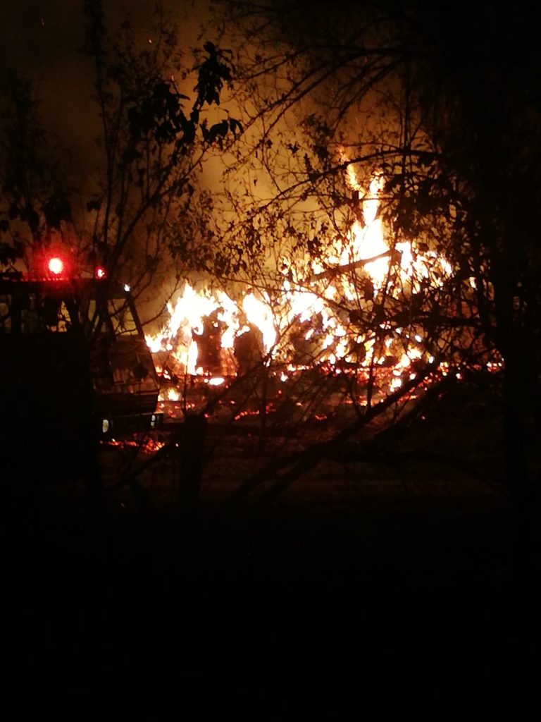 Pompierii sibieni au stins șapte incendii, în weekend