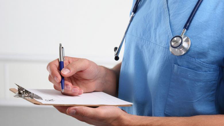 Campania „Îngrijirile medicale în condiţii de siguranţă” lansată de ziua pacientului