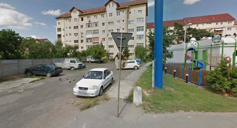 După ce a trecut pe la un hotel iluzoriu, terenul din spatele benzinăriei de pe V. Milea redevine oficial parcare