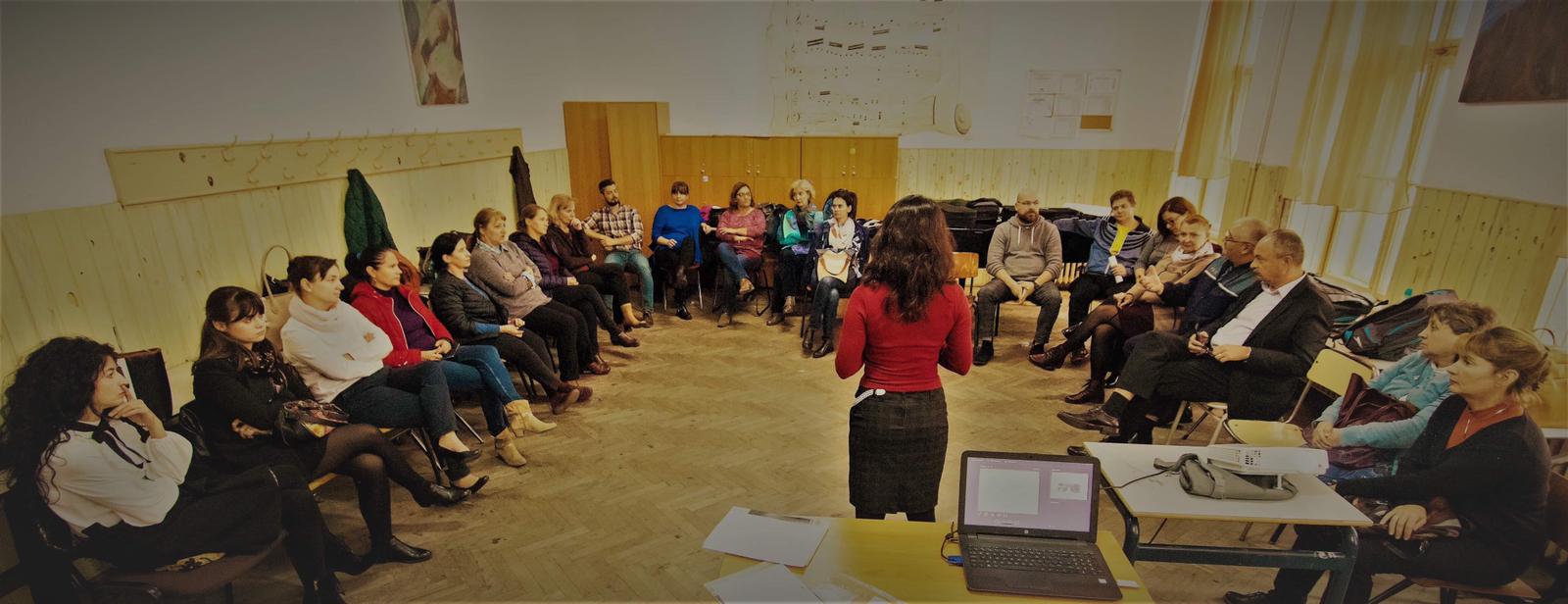 Locul II pentru elevii Liceului de Artă la Concursul Național „Aleg conștient. Stop dependenței de Internet!”