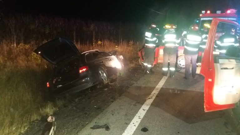 FOTO – Două persoane au murit și alte două au fost rănite grav într-un accident pe DN 14