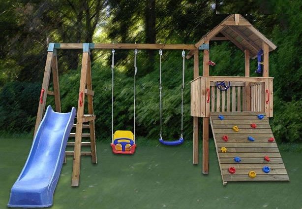 Complex de joacă la o grădinița din Mediaș