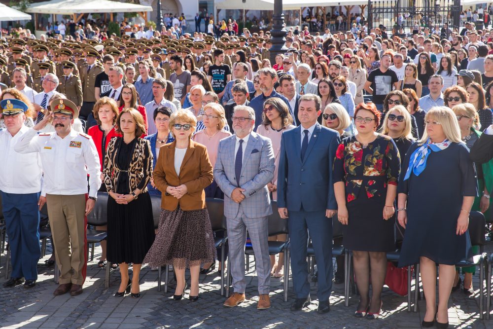 A început anul universitar. ULBS sărbătorește 50 de ani