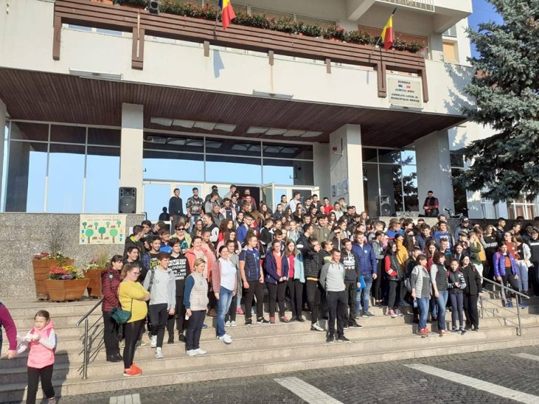 Peste 4.500 de kilograme de deșeuri strânse la “Let’s do it, Mediaș”