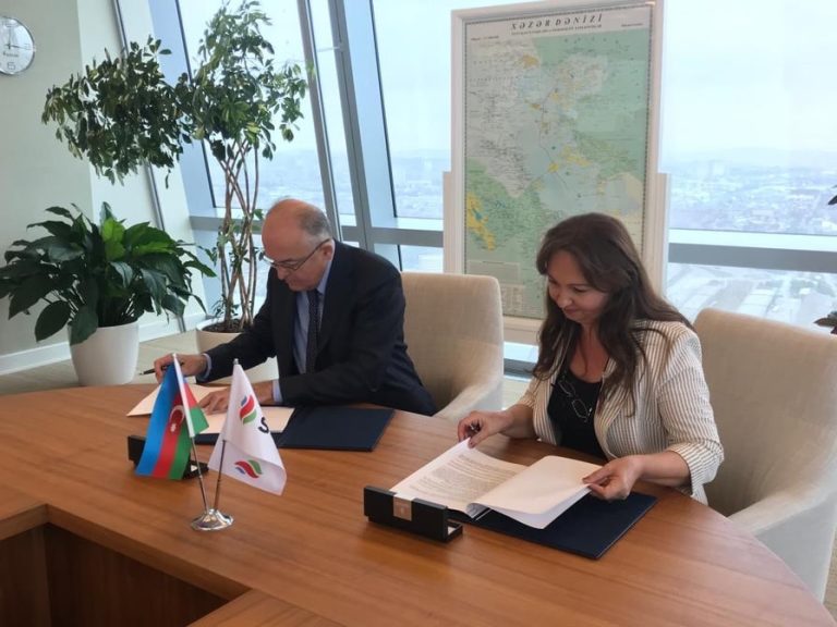 Romgaz va colabora cu o companie din Azerbaijan pentru explorarea și producția de petrol și gaze