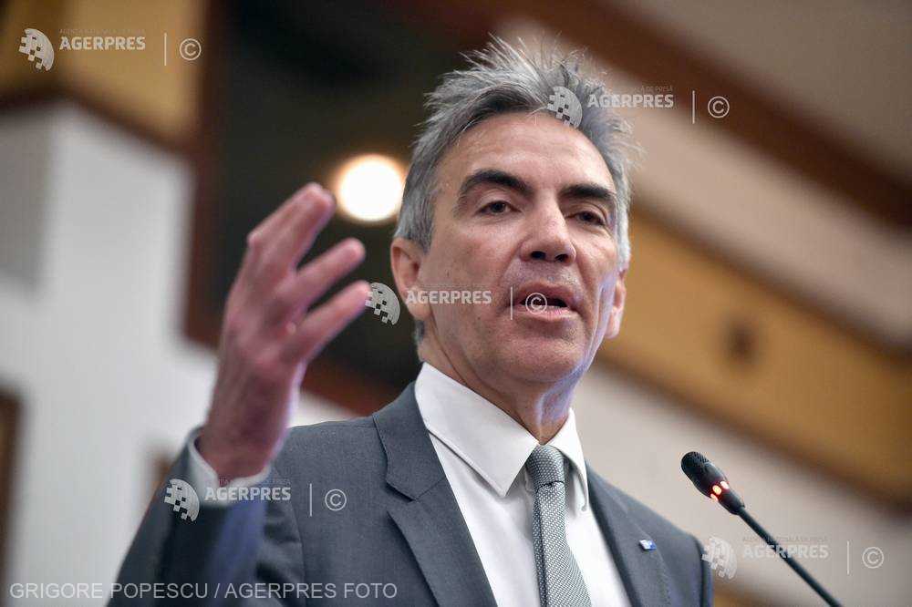 Președintele Camerei de Comerț Româno-Germane: Viitorul guvern, obligat să elimine cota unică și să dea afară 400.000 de bugetari