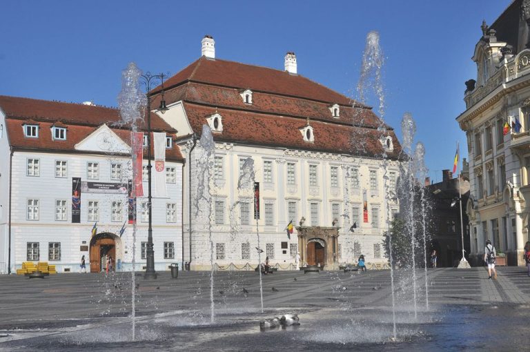 Muzeul „Brukenthal” ne provoacă la concurs, de Ziua Culturii Naționale