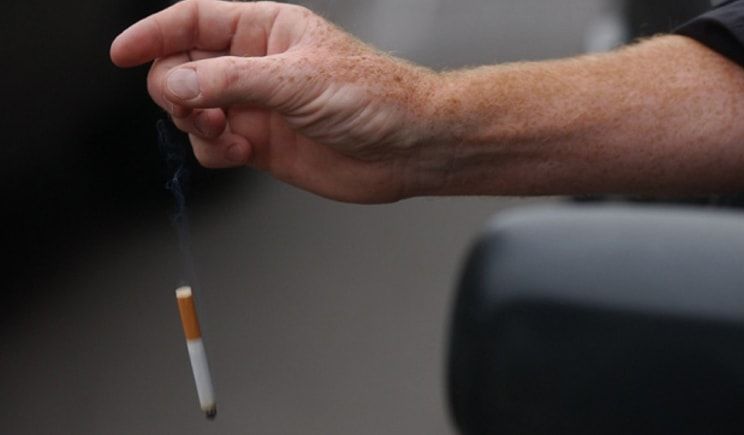 Sibienii vor curăța, sâmbătă, Parcul Tineretului de chiștoace de țigări