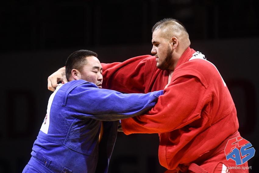 Daniel Natea, sibianul vicecampion mondial la sambo