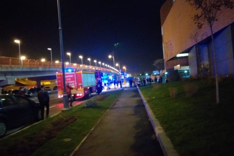 Cinci persoane la spital, după evacuarea mall-ului din Sibiu