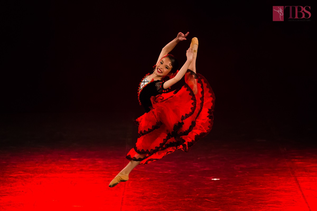 Participanți din peste zece țări, la Concursul Internațional de Dans Clasic și Contemporan de la Sibiu. Premiul cel mare a plecat în Portugalia