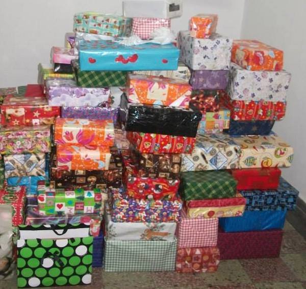 Sărbători mai frumoase: Începe campania “Îmbrățișează-i pe cei nevoiași”