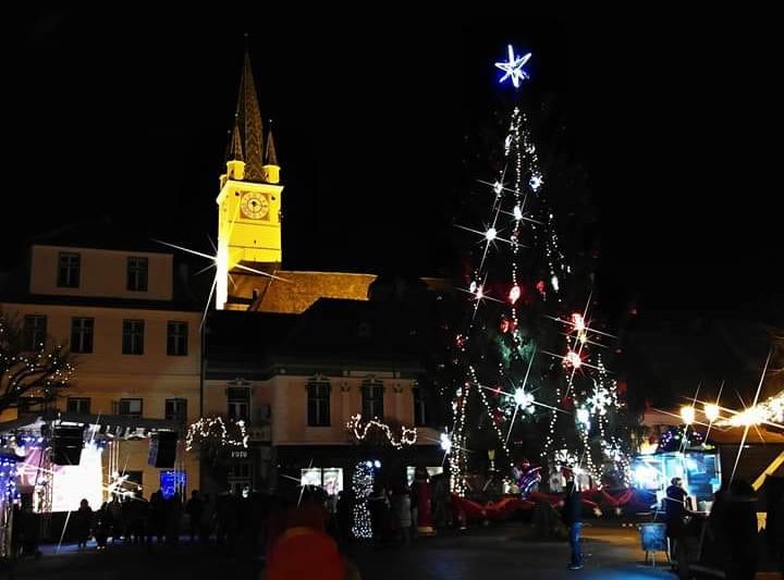 Smiley, Compact și Dinamic deschid Sărbătorile de Iarnă, la Mediaș