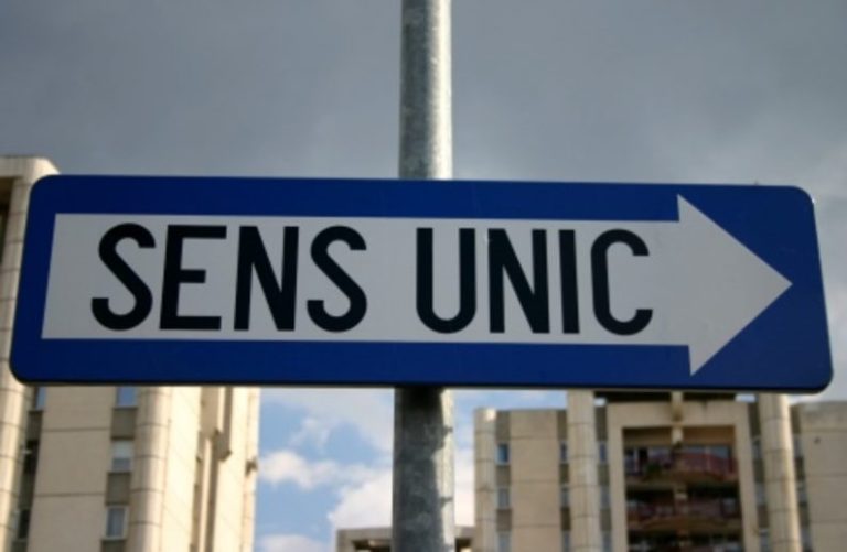 Se instituie sensuri unice pe străzile Miron Costin și Aurel Vlaicu