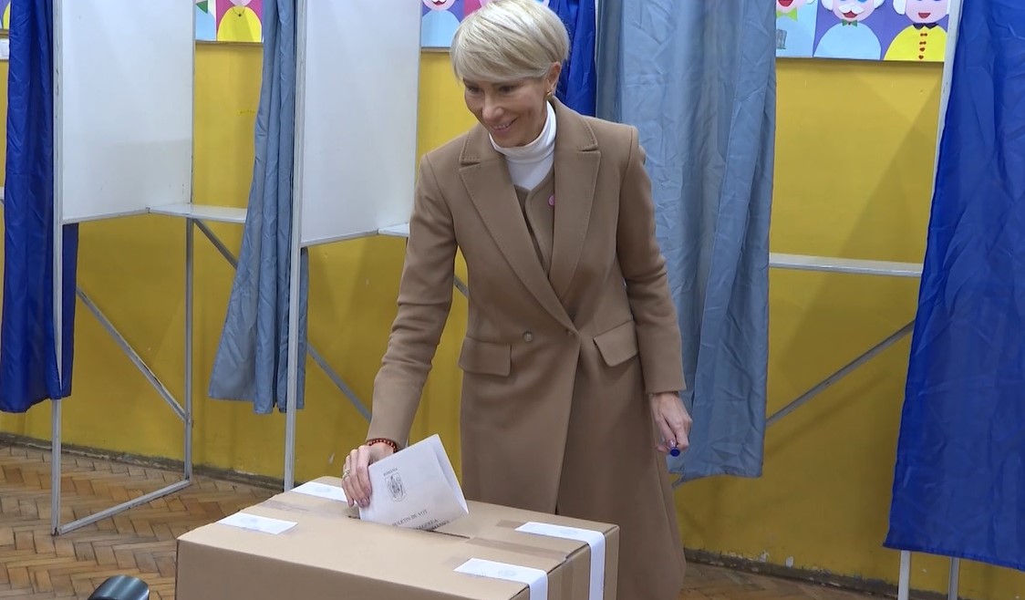 ALEGERI 2019 Vicepremierul Raluca Turcan: „Există un singur candidat la președinție care poate să aibă un guvern partener”