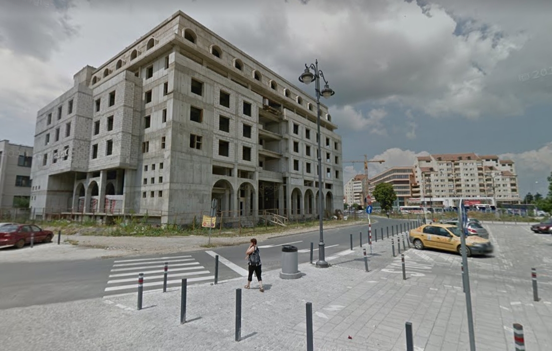 Pe strada Regele Ferdinand se circulă pe ambele sensuri